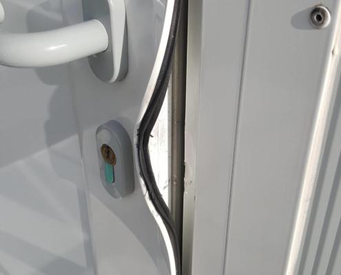 type-de-reparation-possible-1 Comment réparer une porte après effraction ?